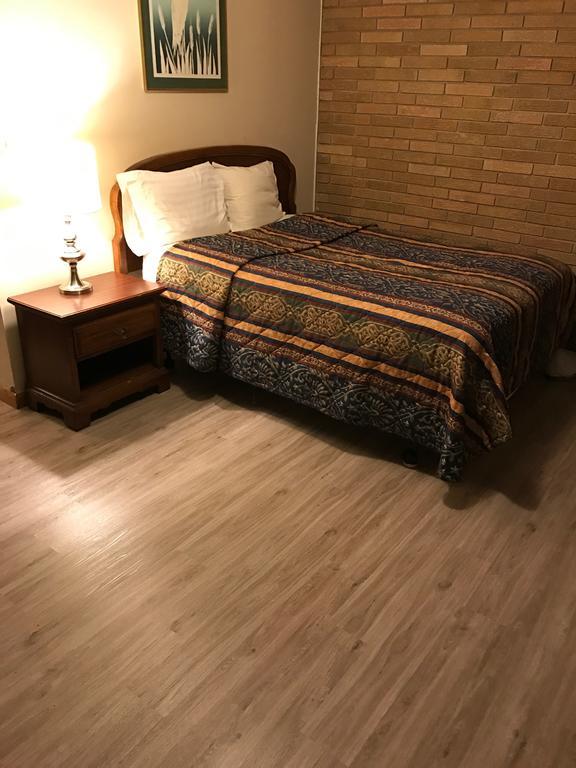 Lakeview Motel Two Rivers Luaran gambar